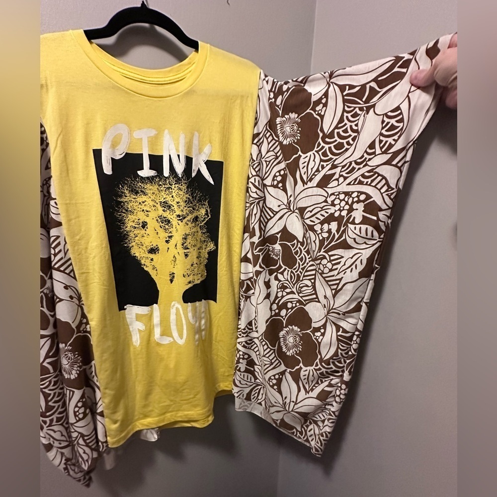 Hand Crafted Yellow and Brown Graphic Top - Picture 2 of 4